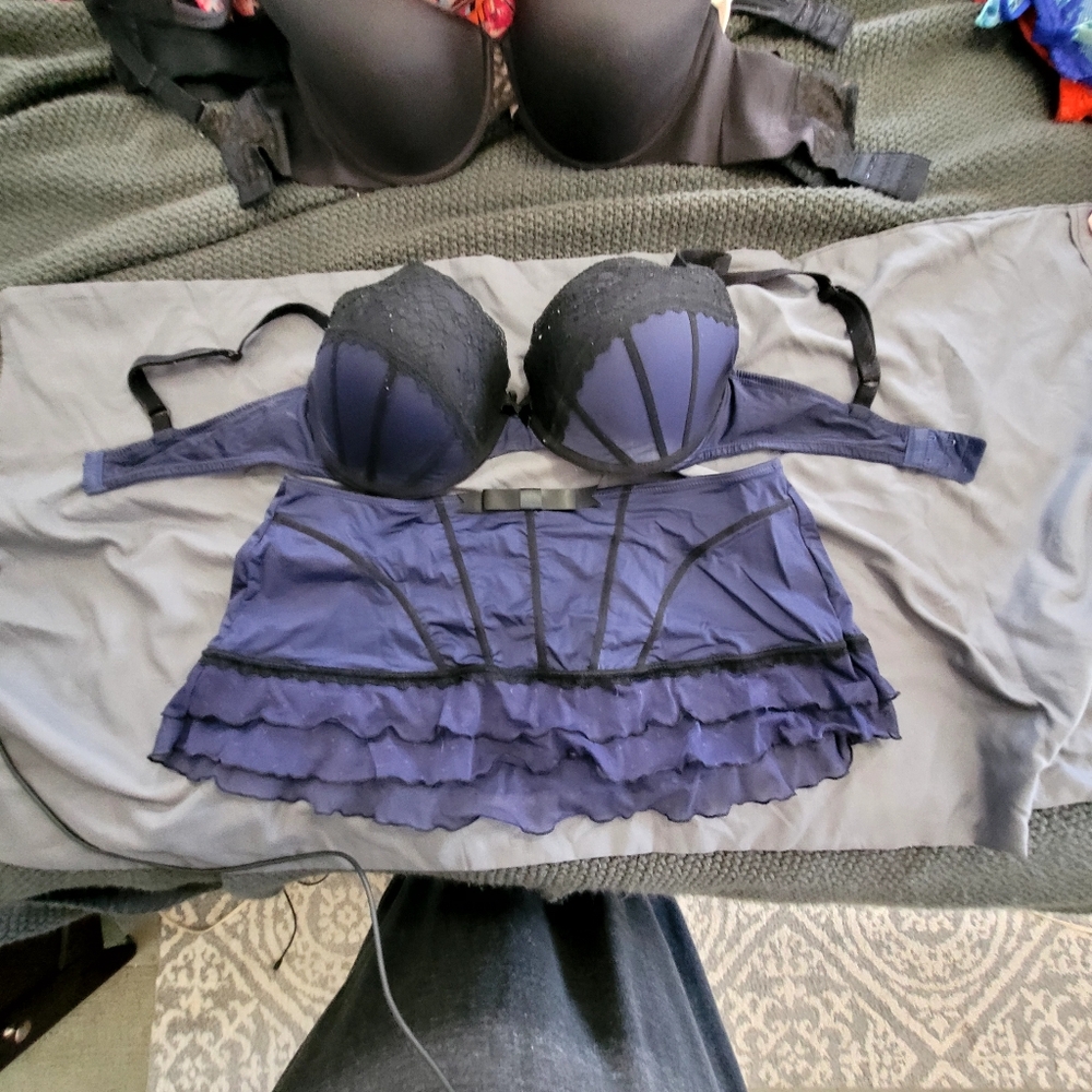Elegant Black and Blue Lingerie Set